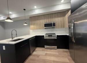 2526 Cecil B. Moore Ave in Philadelphia, PA - Building Photo - Building Photo