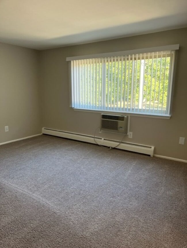 837 Ludlow Ave in Rochester, MI - Building Photo - Building Photo