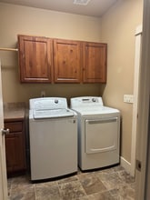 894 E Shadow Creek Ln in Eagle, ID - Building Photo - Building Photo