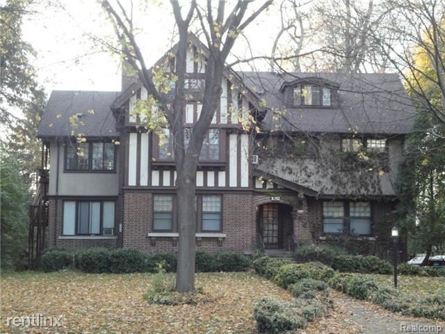 1052 Baldwin Ave in Ann Arbor, MI - Building Photo - Building Photo