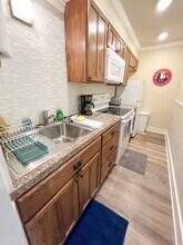 1820 Avenue O 1/2 in Galveston, TX - Building Photo - Building Photo