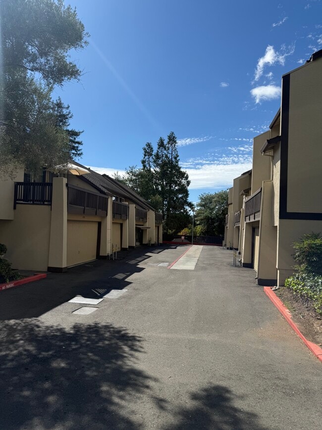 1771 Gazelle Way in Hayward, CA - Building Photo - Building Photo