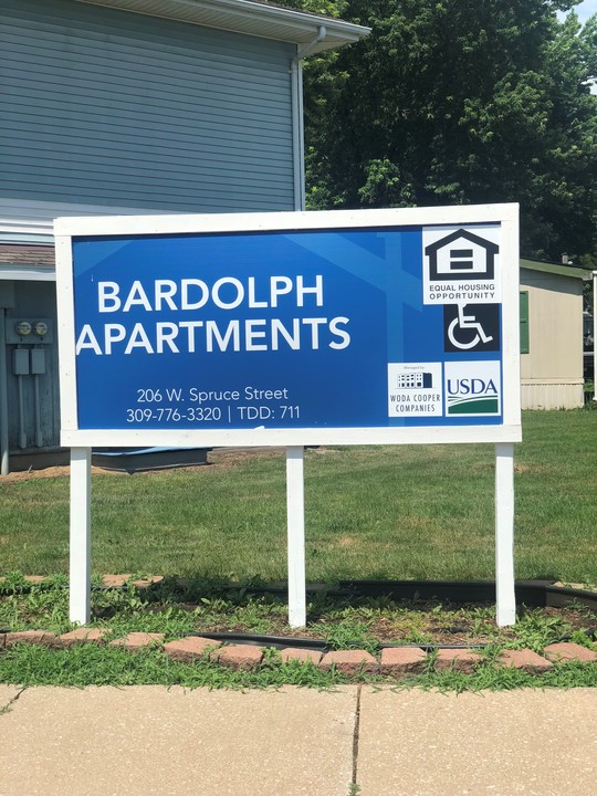 Bardolph Apartments in Bardolph, IL - Building Photo