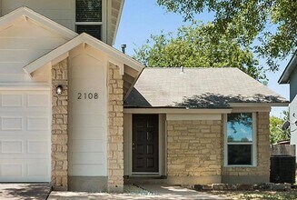 2108 Laura Ct in Round Rock, TX - Building Photo - Building Photo