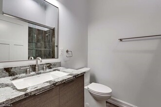 2278 First St in Ft. Myers, FL - Building Photo - Building Photo