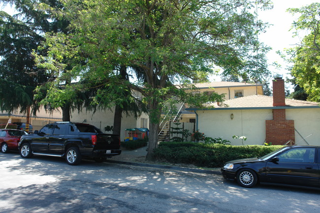 540 Boynton Ave in San Jose, CA - Foto de edificio - Building Photo