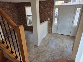 1451 Trafalgar Ln in Frederick, MD - Building Photo