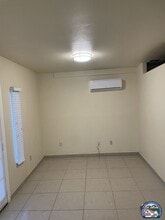 1049 Horizon St in Calexico, CA - Building Photo - Building Photo