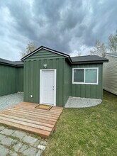 2635 Carroll Plz, Unit 1 in Anchorage, AK - Building Photo - Building Photo