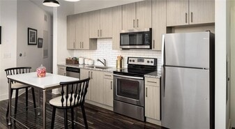 5193 Peachtree Blvd in Atlanta, GA - Building Photo