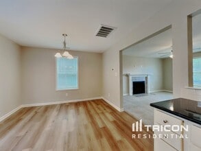 105 Hockey Puck Wy in Benson, NC - Building Photo - Building Photo