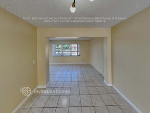 11421 NW 30th St in Sunrise, FL - Building Photo - Building Photo