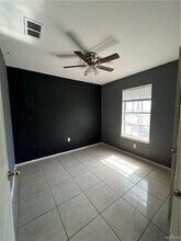 2300 N 32nd St in McAllen, TX - Building Photo - Building Photo