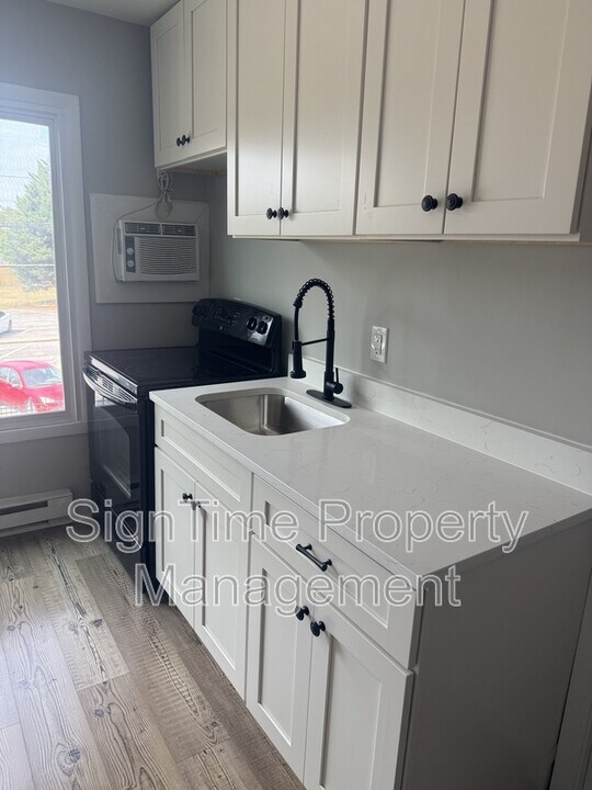 62 W Church St in Hagerstown, MD - Building Photo