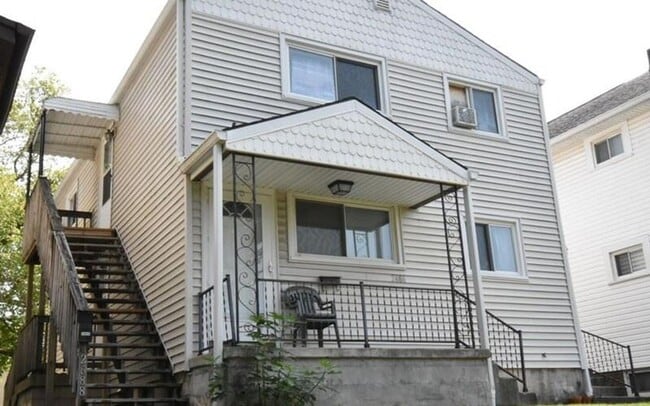 2686-2688-2688 Hibbert Ave in Columbus, OH - Building Photo - Building Photo