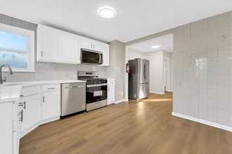 1133 Howard Ave in Bellmawr, NJ - Building Photo - Building Photo
