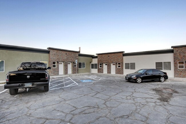 1774 Willow Trl, Unit Apt.3. in Las Vegas, NV - Building Photo - Building Photo