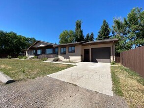 1305 14th Ave S in Great Falls, MT - Building Photo - Building Photo