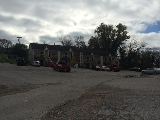 200 S Vine St in Somerset, KY - Foto de edificio - Building Photo