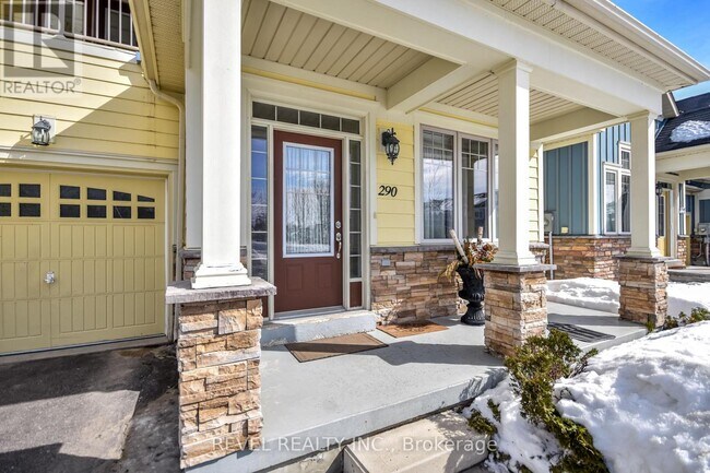 290 Stonebridge Boulevard in Wasaga Beach, ON - Building Photo - Building Photo