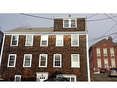 6 Mechanic Sq in Marblehead, MA - Building Photo