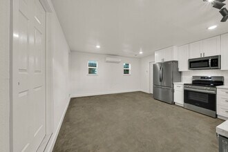 1518 Dorothy St, Unit 1518A in Houston, TX - Foto de edificio - Building Photo