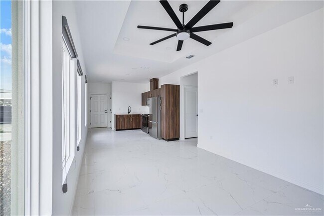 5322 Vision St in Rio Grande City, TX - Building Photo - Building Photo