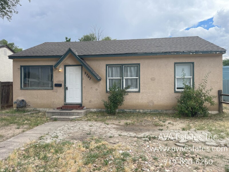 2707 Cheyenne Ave in Pueblo, CO - Building Photo