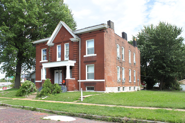 6126 Vermont Ave in St. Louis, MO - Foto de edificio - Building Photo