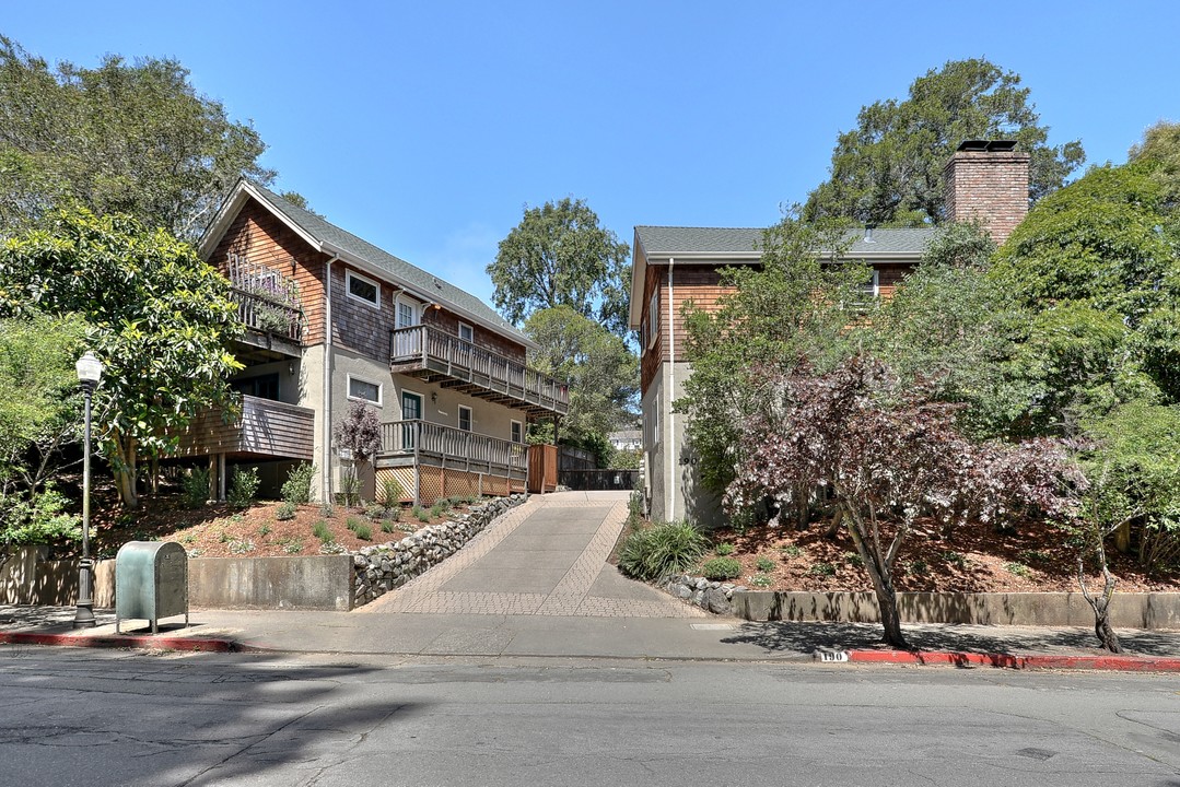 190 Throckmorton Ave in Mill Valley, CA - Building Photo