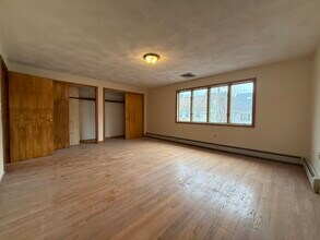 32 Forest St, Unit 32 in Watertown, MA - Building Photo - Building Photo