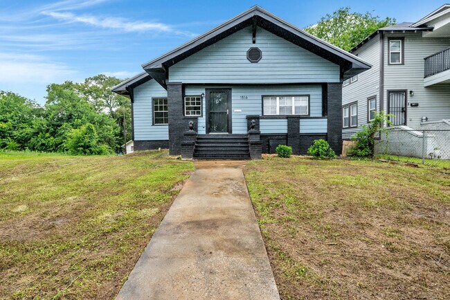 property at 1516 30th St N