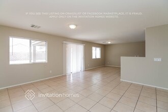 3417 W Wayland Dr in Phoenix, AZ - Foto de edificio - Building Photo