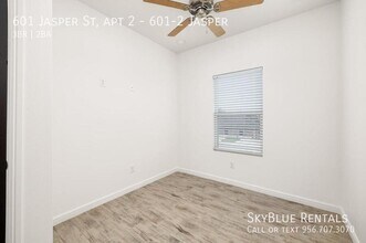 601 Jasper St in Edinburg, TX - Building Photo - Building Photo
