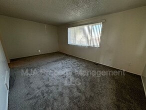 4735 S 1900 W in Roy, UT - Building Photo - Building Photo