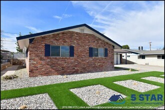 3217 Wedgewood Dr in El Paso, TX - Building Photo - Building Photo
