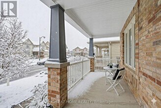 2209 Sunset Cove Cir in Ottawa, ON - Building Photo - Building Photo