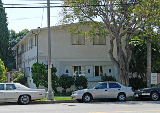 11820 Washington Pl in Los Angeles, CA - Building Photo - Building Photo