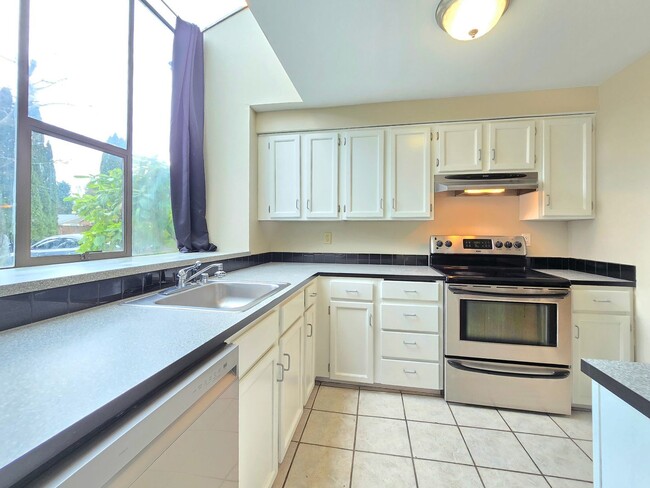 property at 4817 76th St NE