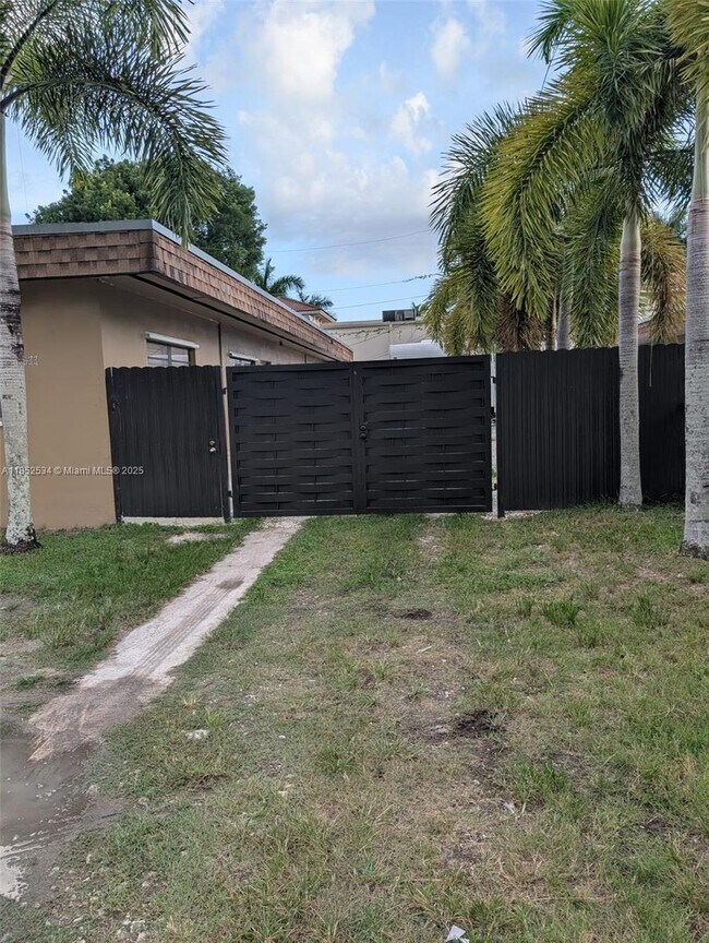 property at 633 NW 1st St