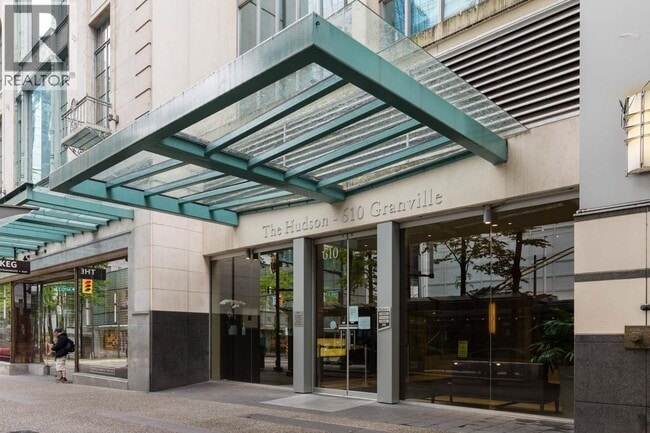 610 Granville St in Vancouver, BC - Building Photo - Building Photo