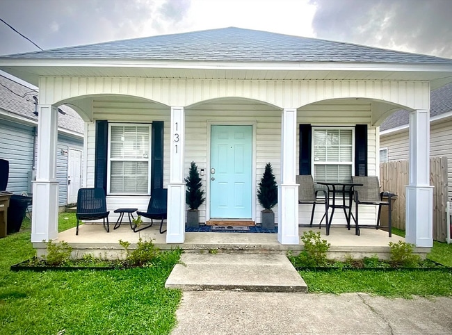property at 131 S Donelson St
