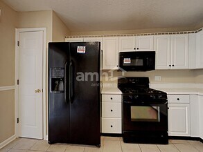 6638 Shady Ridge Ln in Austell, GA - Building Photo - Building Photo