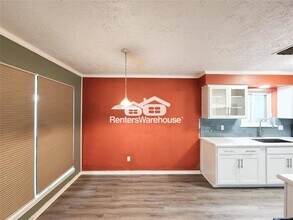 2830 Virginia Colony Dr in Webster, TX - Foto de edificio - Building Photo