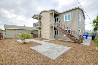 2873 L St in San Diego, CA - Building Photo - Building Photo