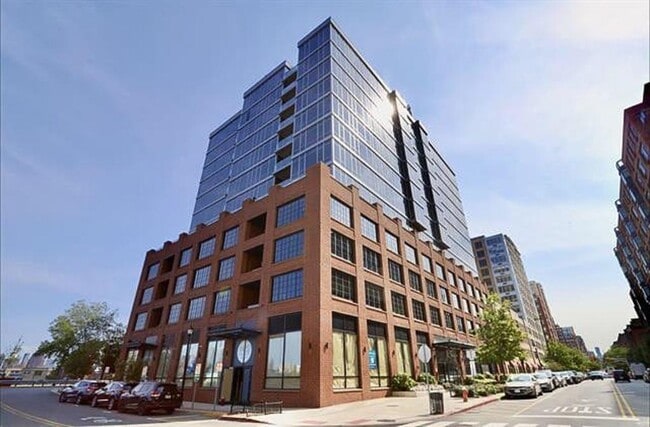 property at 1425 Hudson St