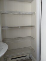 1843 N Leithgow St, Unit 3