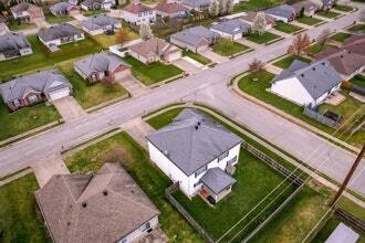4880 Imperial Dr in Newburgh, IN - Building Photo - Building Photo