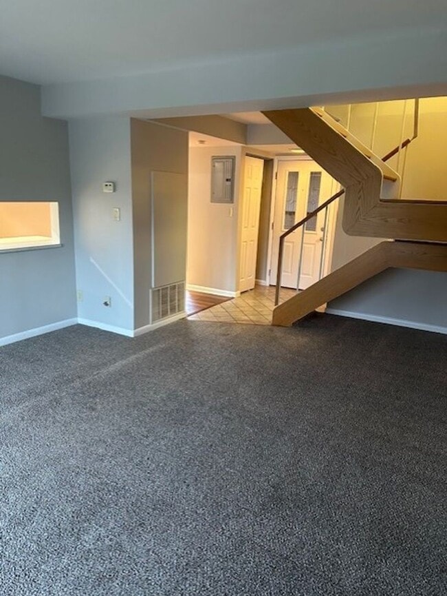 1989 W 5th Ave in Columbus, OH - Building Photo - Building Photo