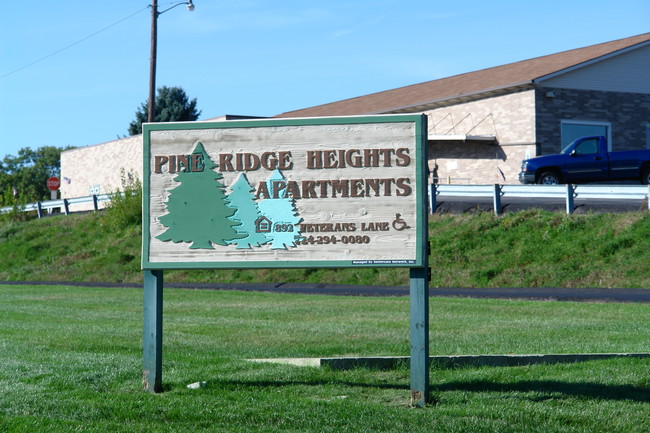 Pine Ridge Heights in Natrona Heights, PA - Building Photo - Building Photo